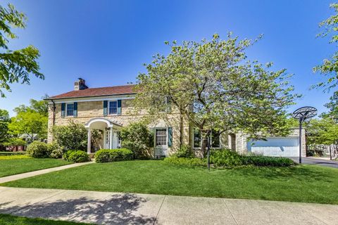 Tiny photo for 1501 Franklin Avenue, River Forest, IL 60305 (MLS # 12616602)