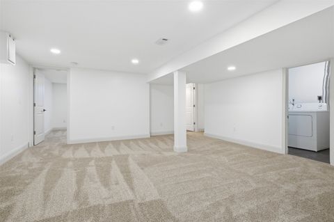 Tiny photo for 3009 E Oakland Avenue, Bloomington, IL 61704 (MLS # 12548306)