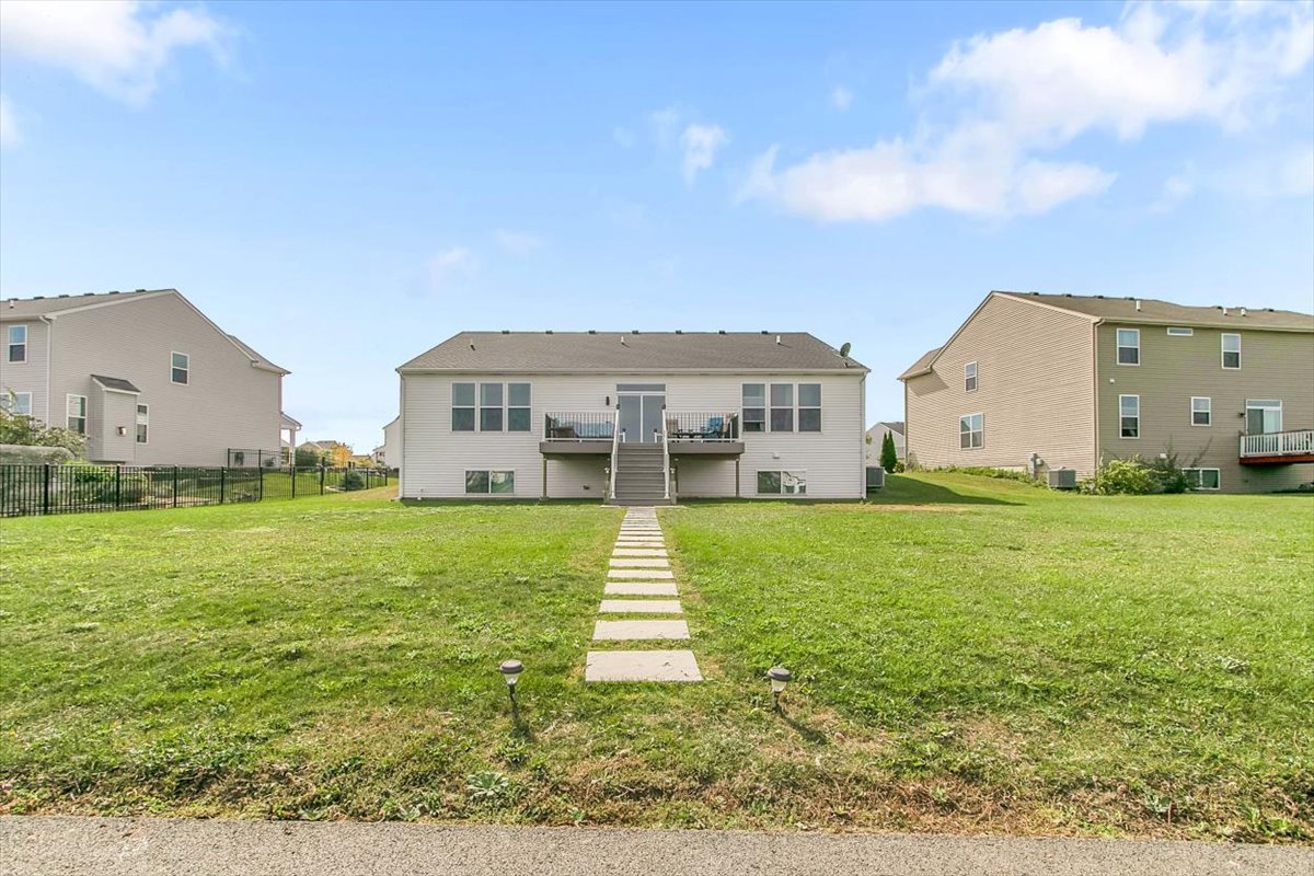 2655 Fairfax Way