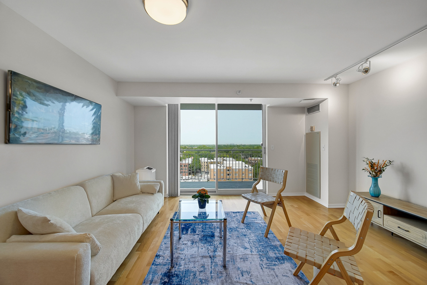 1640 Maple Avenue 1105