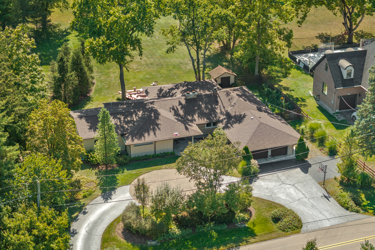 16280 W Woodbine Circle