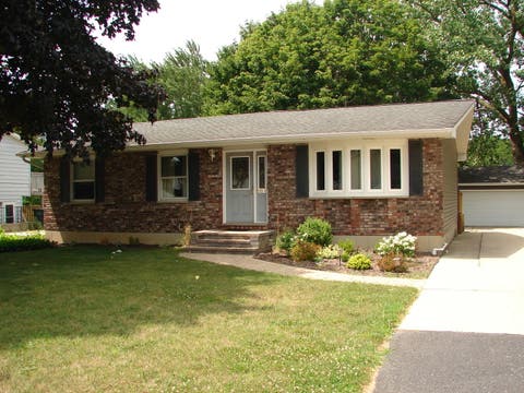 Photo of 514 Garnett Avenue, Winthrop Harbor, IL 60096 (MLS # 12710696)