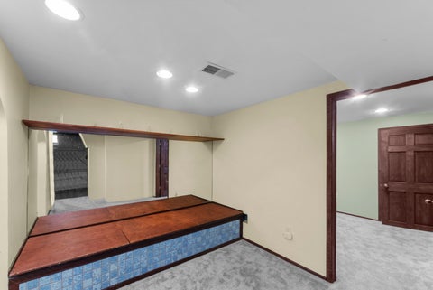 Tiny photo for 3106 Davenport Avenue, Davenport, IA 52803 (MLS # 12768885)