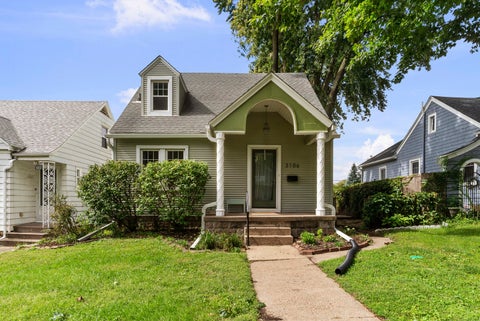 Photo of 3106 Davenport Avenue, Davenport, IA 52803 (MLS # 12768885)