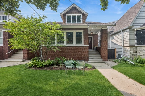 Photo of 5227 W Berteau Avenue, Chicago, IL 60641 (MLS # 12711312)