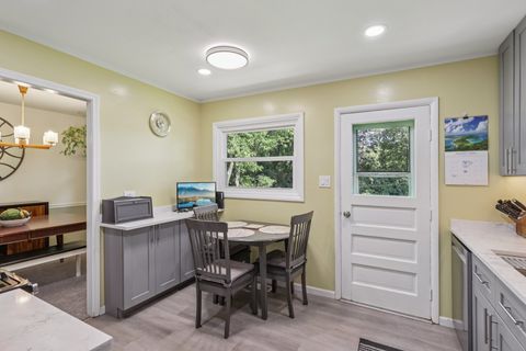 Tiny photo for 540 Jamison Lane, Hoffman Estates, IL 60169 (MLS # 12450388)