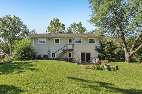 Tiny photo for 540 Jamison Lane, Hoffman Estates, IL 60169 (MLS # 12450388)