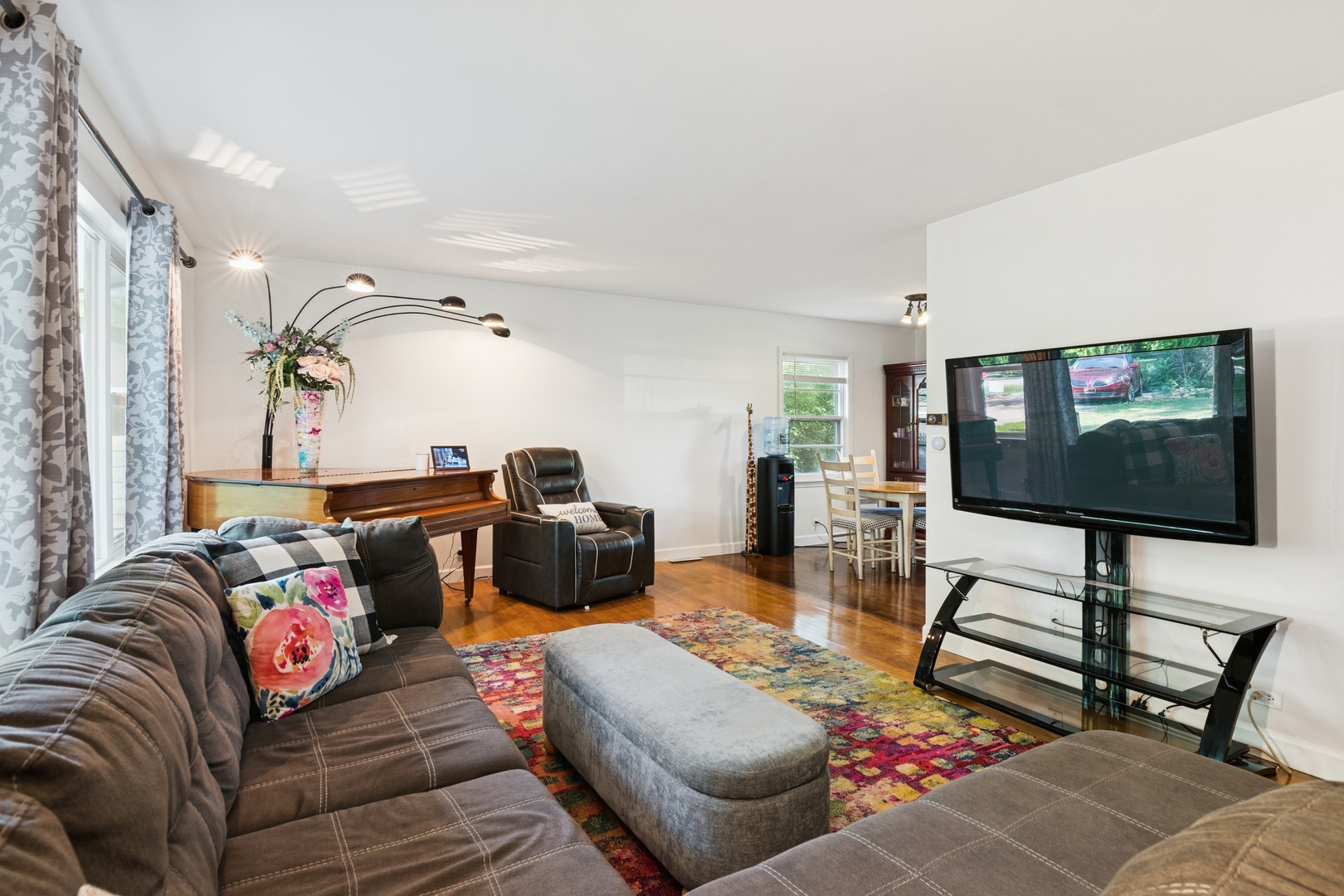 22W438 Birchwood Drive