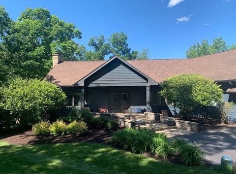 Tiny photo for 200 Hollow Way, Ingleside, IL 60041 (MLS # 12579018)