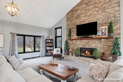 Tiny photo for 200 Hollow Way, Ingleside, IL 60041 (MLS # 12579018)