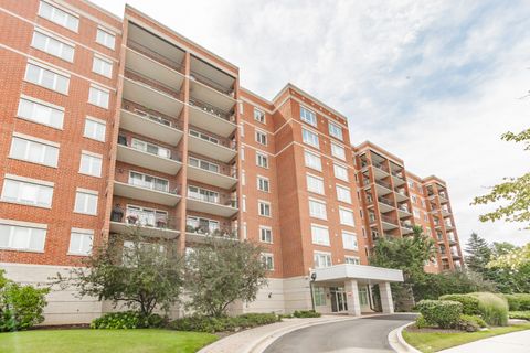 5555 N Cumberland Avenue 901 Chicago IL 60656