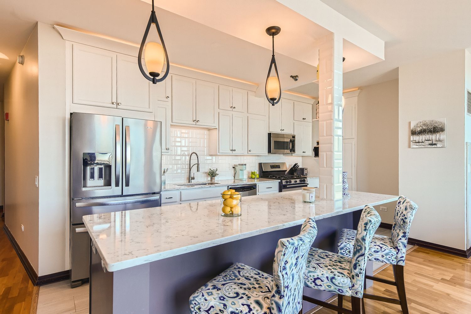 33 W Ontario Street 35ES