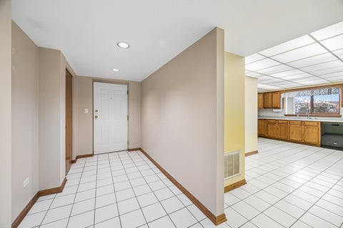 Tiny photo for 6612 Martin France Circle #2D, Tinley Park, IL 60477 (MLS # 12794776)