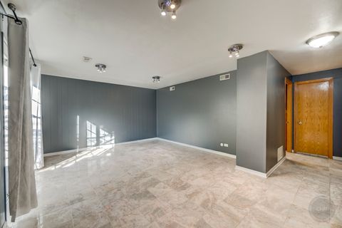 Tiny photo for 1601 Kingston Lane, Schaumburg, IL 60193 (MLS # 12534385)