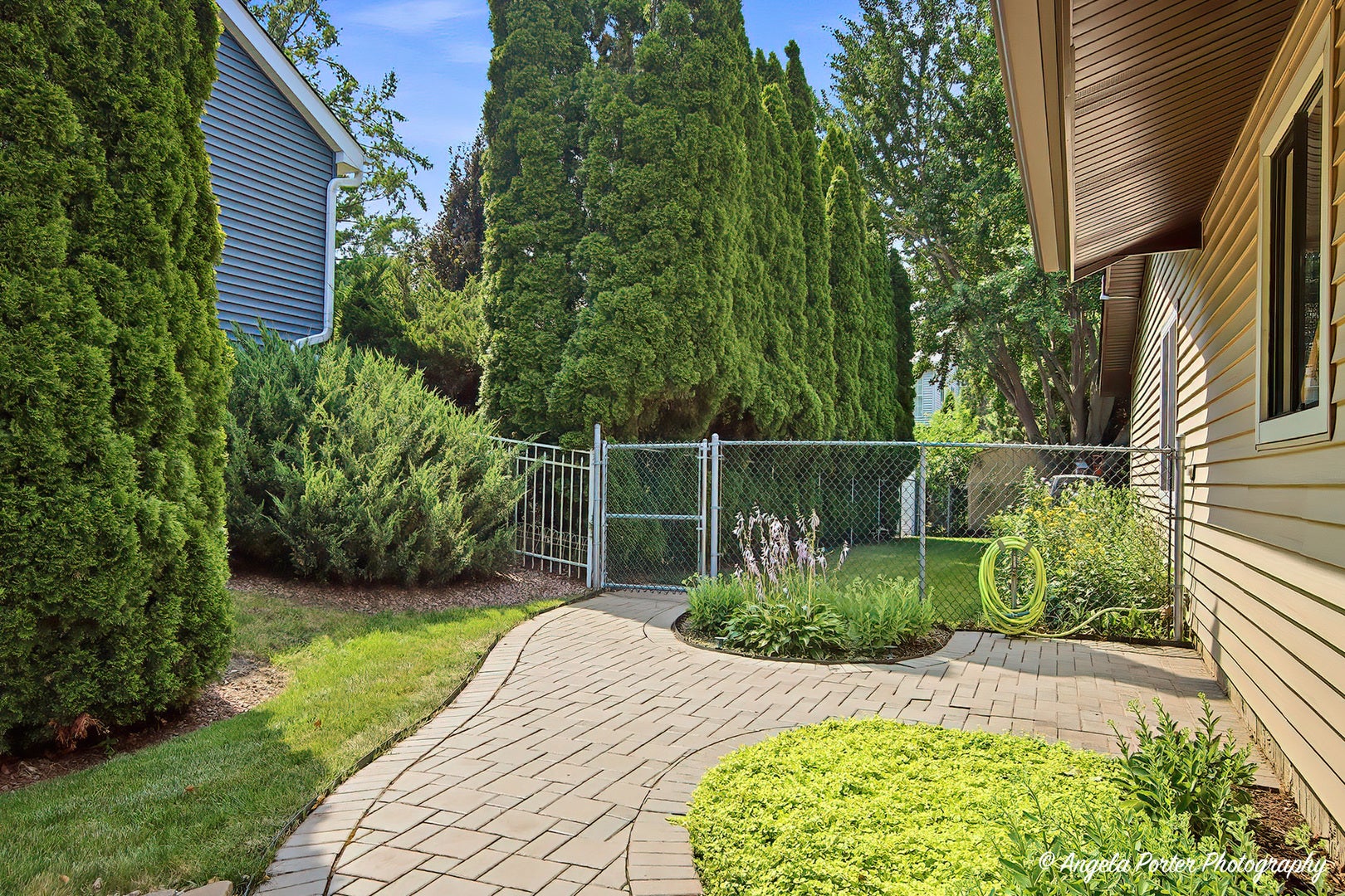 5009 Sandburg Drive