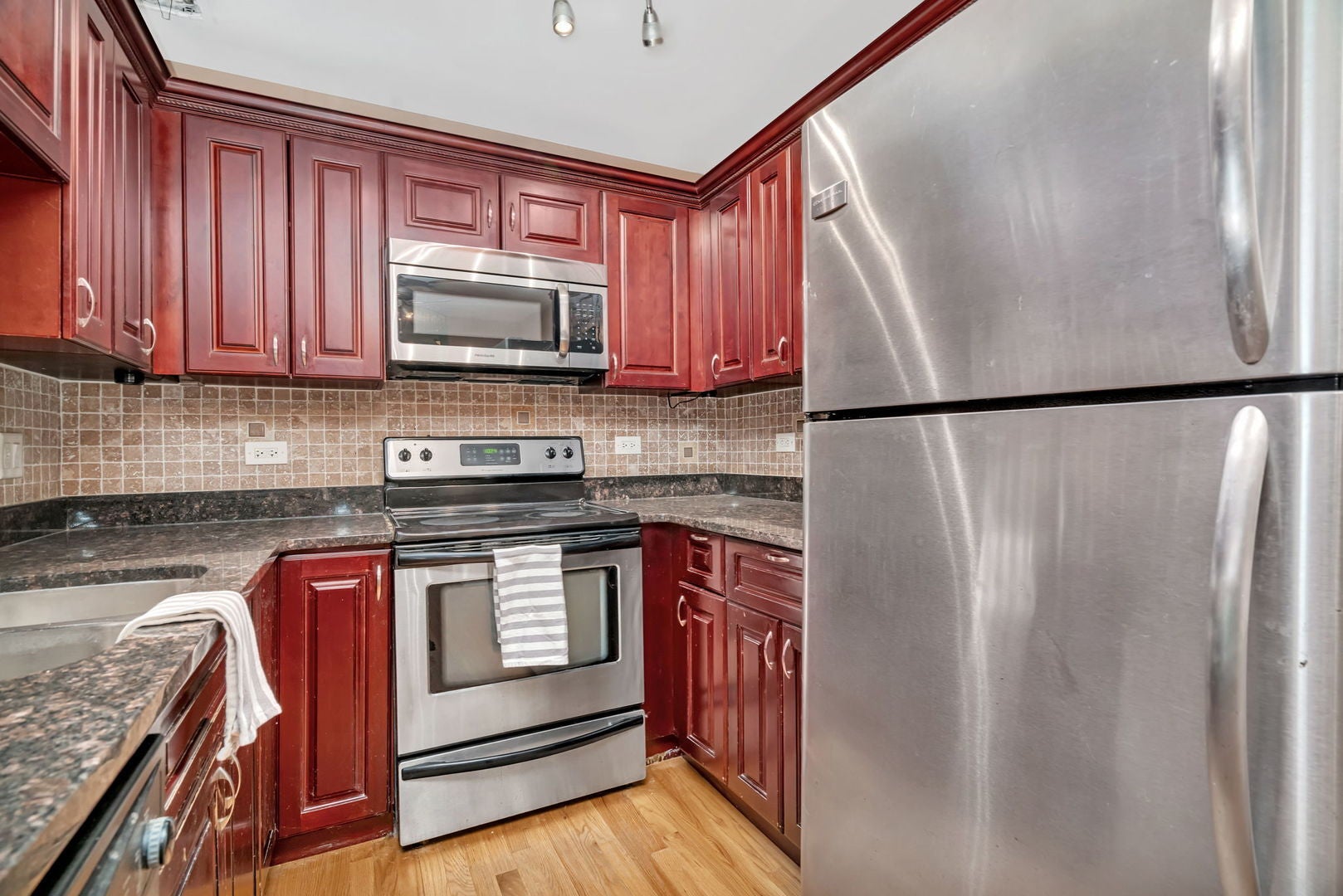 10214 S 84th Terrace 312