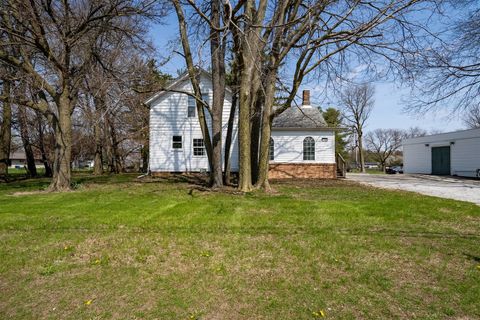 Tiny photo for 1702 W Hovey Avenue, Normal, IL 61761 (MLS # 12614074)