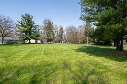 Tiny photo for 1702 W Hovey Avenue, Normal, IL 61761 (MLS # 12614074)
