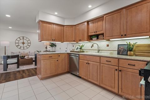 Tiny photo for 5436 Blodgett Avenue, Downers Grove, IL 60515 (MLS # 12533361)