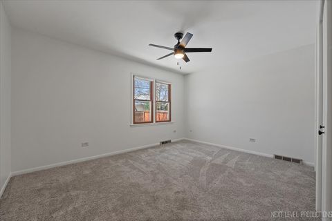 Tiny photo for 5436 Blodgett Avenue, Downers Grove, IL 60515 (MLS # 12533361)