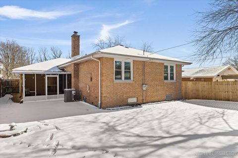 Tiny photo for 5436 Blodgett Avenue, Downers Grove, IL 60515 (MLS # 12533361)