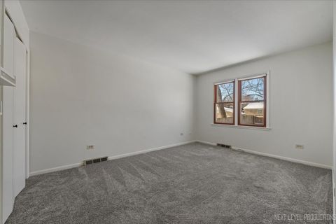 Tiny photo for 5436 Blodgett Avenue, Downers Grove, IL 60515 (MLS # 12533361)