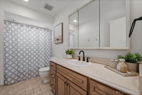 Tiny photo for 5436 Blodgett Avenue, Downers Grove, IL 60515 (MLS # 12533361)