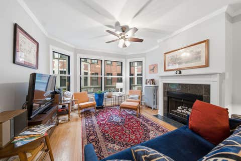 Tiny photo for 7639 N Eastlake Terrace #1D, Chicago, IL 60626 (MLS # 12729596)