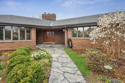 Tiny photo for 13124 Blue Heron Drive, Orland Park, IL 60467 (MLS # 12626944)