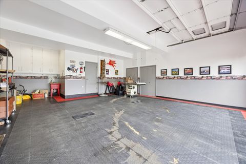 Tiny photo for 13124 Blue Heron Drive, Orland Park, IL 60467 (MLS # 12626944)