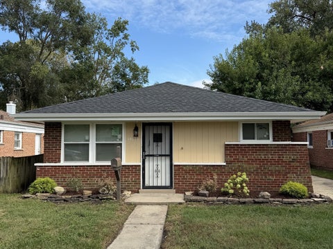 Photo of 14621 Kenwood Avenue, Dolton, IL 60419 (MLS # 12741473)