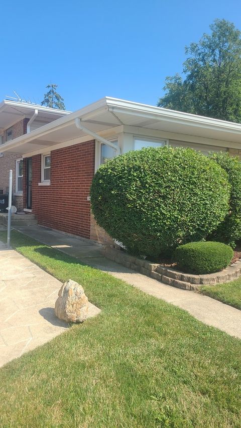 Tiny photo for 16347 Ingleside Avenue, South Holland, IL 60473 (MLS # 12447962)