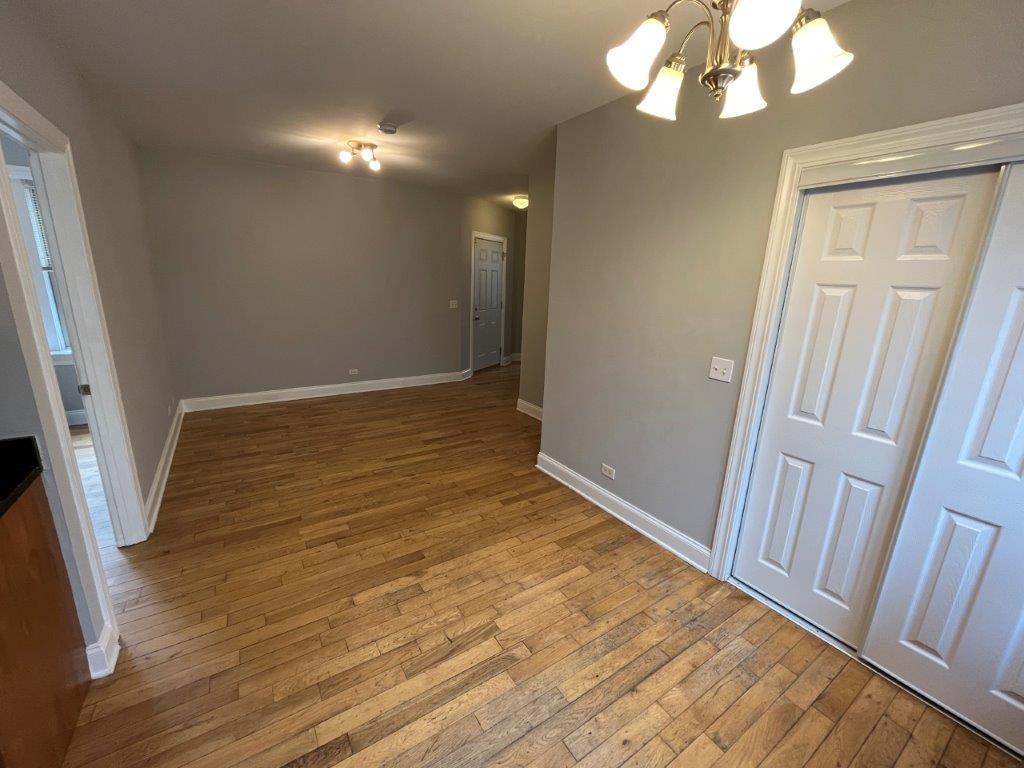 4548 W George Street 2