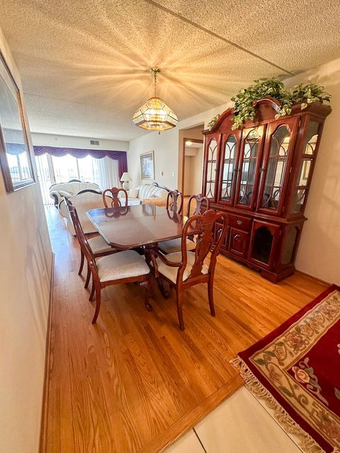 Tiny photo for 4700 N Harlem Avenue #306, Harwood Heights, IL 60706 (MLS # 12629315)