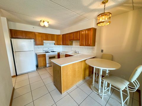 Tiny photo for 4700 N Harlem Avenue #306, Harwood Heights, IL 60706 (MLS # 12629315)