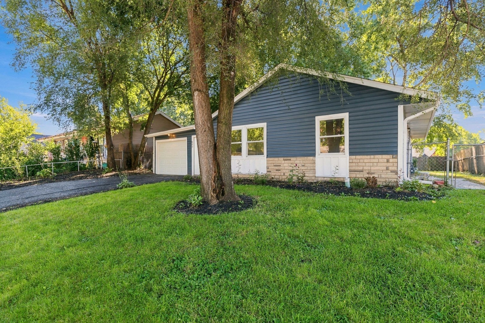 843 Navajo Drive