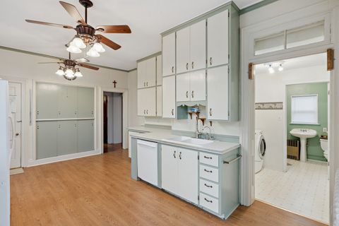 Tiny photo for 512 Broad Street, Sabula, IA 52070 (MLS # 12556265)