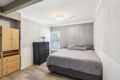 Tiny photo for 205 Shadydell Avenue, Mundelein, IL 60060 (MLS # 12582609)