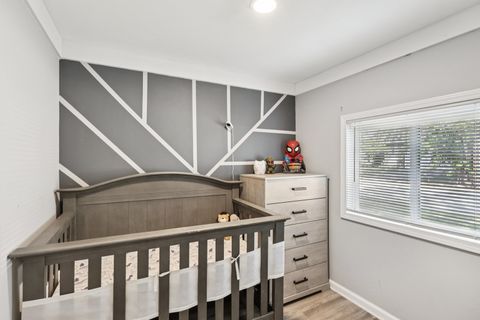 Tiny photo for 205 Shadydell Avenue, Mundelein, IL 60060 (MLS # 12582609)