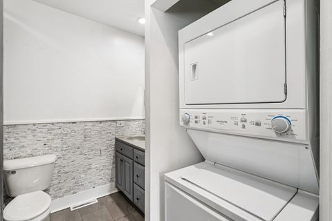 Tiny photo for 205 Shadydell Avenue, Mundelein, IL 60060 (MLS # 12582609)