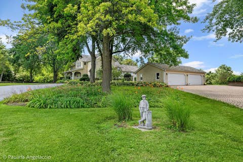 Tiny photo for 62 Dundee Lane, Barrington Hills, IL 60010 (MLS # 12715367)