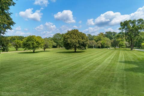 Tiny photo for 62 Dundee Lane, Barrington Hills, IL 60010 (MLS # 12715367)