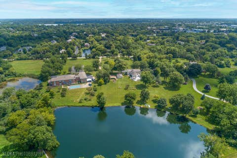 Tiny photo for 62 Dundee Lane, Barrington Hills, IL 60010 (MLS # 12715367)