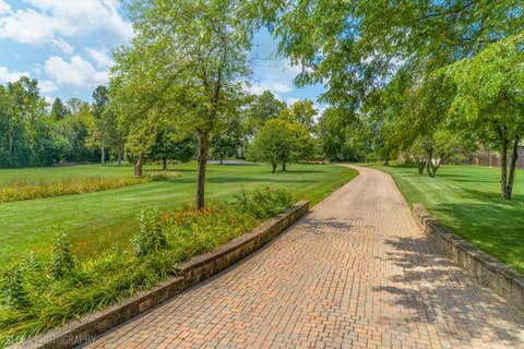Tiny photo for 62 Dundee Lane, Barrington Hills, IL 60010 (MLS # 12715367)