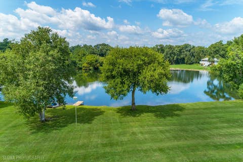 Tiny photo for 62 Dundee Lane, Barrington Hills, IL 60010 (MLS # 12715367)