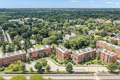 Tiny photo for 233 W Wood Street #73B, Palatine, IL 60067 (MLS # 12720321)