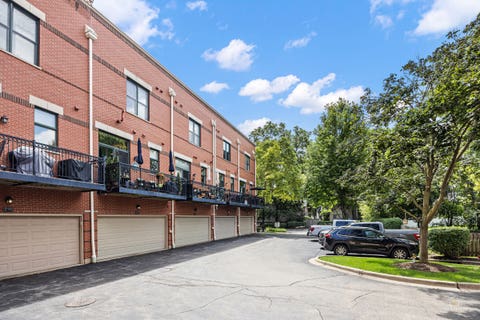 Tiny photo for 233 W Wood Street #73B, Palatine, IL 60067 (MLS # 12720321)