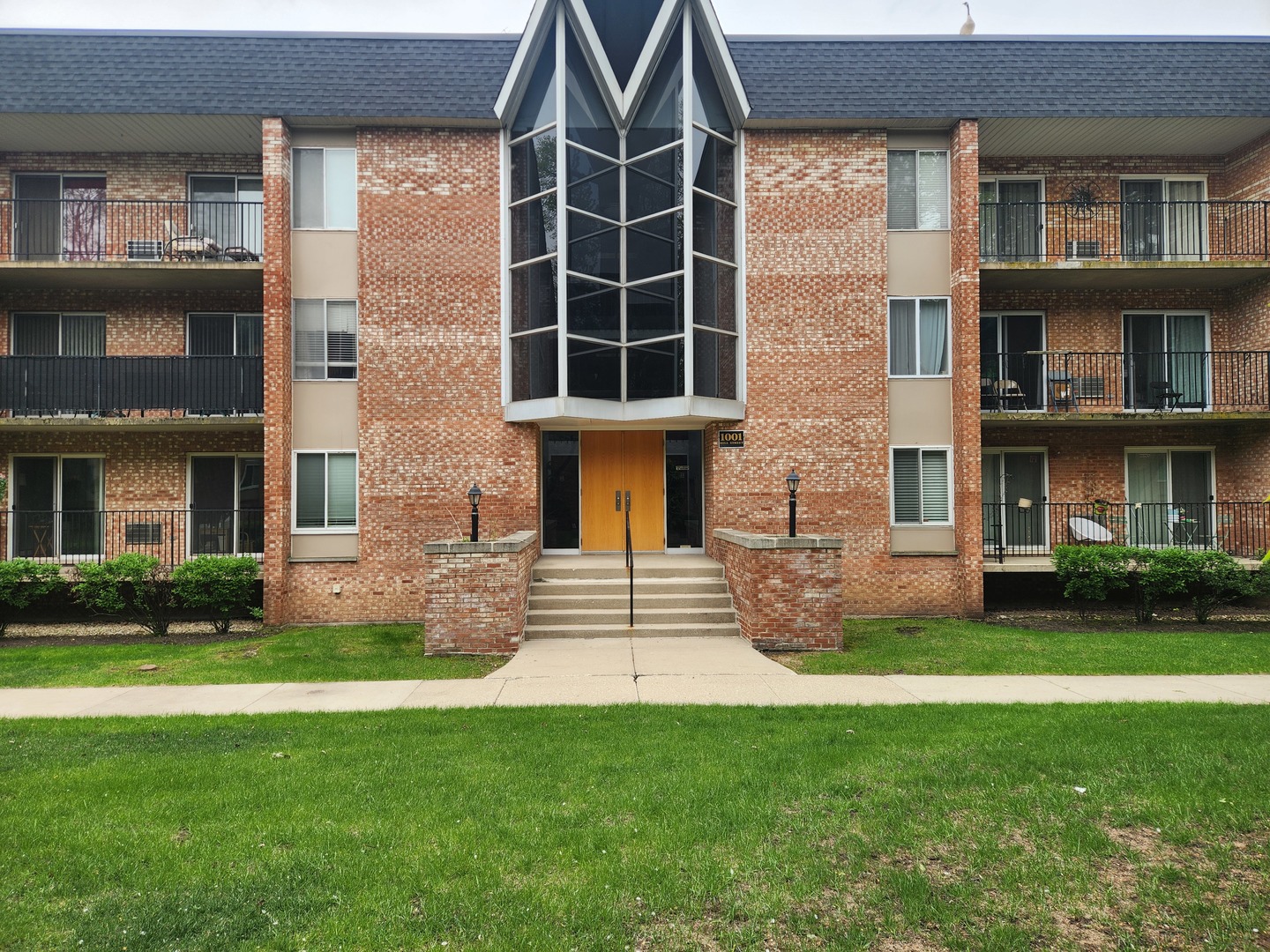 1001 N Mill Street 310
