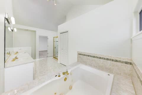 Tiny photo for 2855 Clara Avenue, Aurora, IL 60504 (MLS # 12693779)