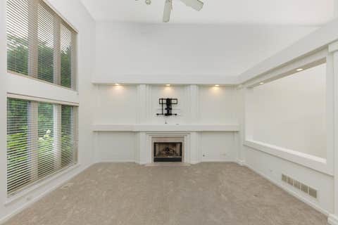 Tiny photo for 2855 Clara Avenue, Aurora, IL 60504 (MLS # 12693779)